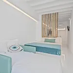 Heart Of Mykonos アパート